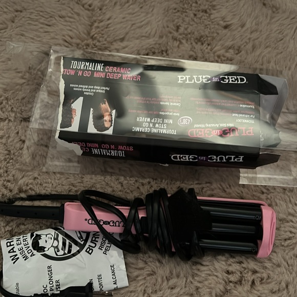 Other - New Hair Waver